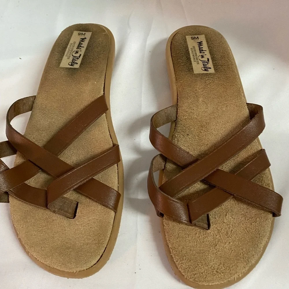 Made in Italy Sandals Size 9 M (FH)
